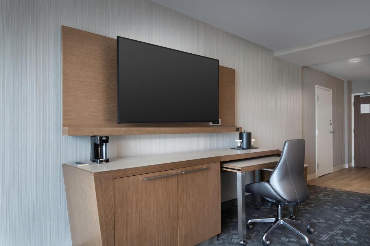 Courtyard By Marriott Nanaimo 호텔 외부 사진