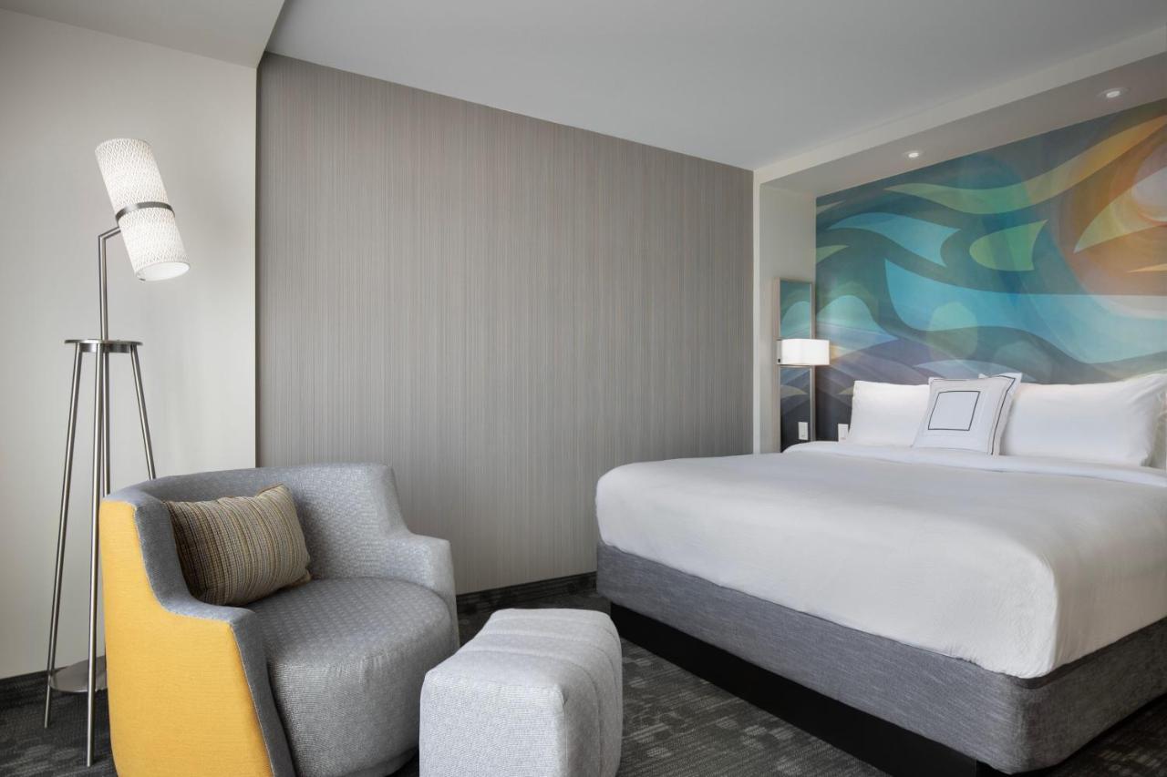 Courtyard By Marriott Nanaimo 호텔 외부 사진